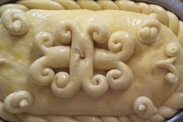 В этом году решила испечь несладкие куличи, пользуюсь проверенным рецептом