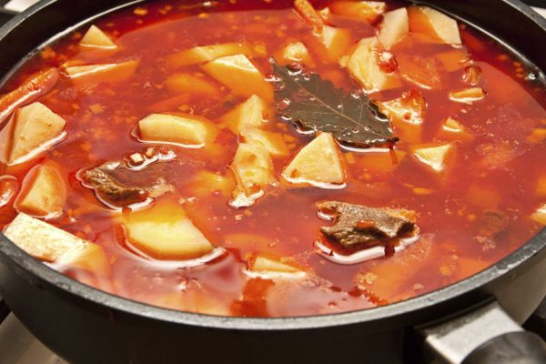 Рецепт закарпатского бограча для кума, купившего новый казан к Новому году