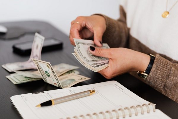 Скоро вы стремительно разбогатеете, если заметили эти признаки