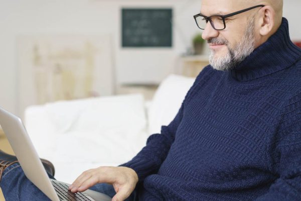 Изнанка общения с непривлекательной женщиной, честно рассказанная пожилым холостяком