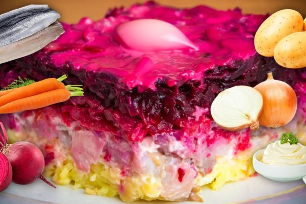 «Шуба» с солеными огурцами завоевала сердца гостей, а Кролик такую одобряет