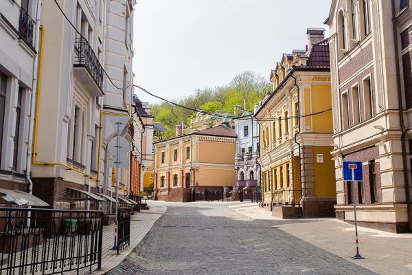 Поселила у себя бесплатно беженцев из Харькова, но тут мужа положили в больницу