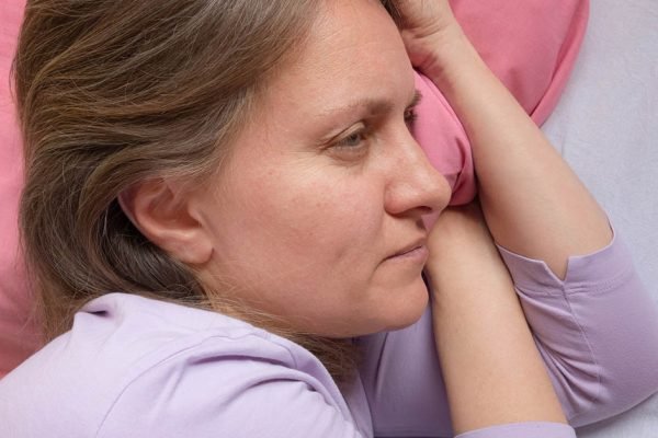 Никогда бы не подумала, что буду отмечать 40-летие с чужими людьми, но таково мое наказание за необдуманные поступки