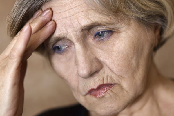 Сын не пришел на мой день рождения, подозреваю, его не пустила невестка