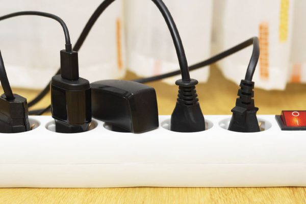 Что не нужно включать в сетевой фильтр вместе с компьютером