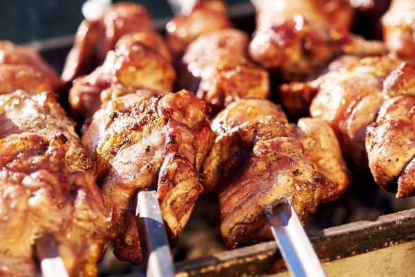 Почему пришло время готовить шашлык в духовке