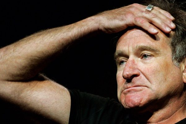 Как услышать крик о помощи: 8 признаков человека со скрытой депрессией.