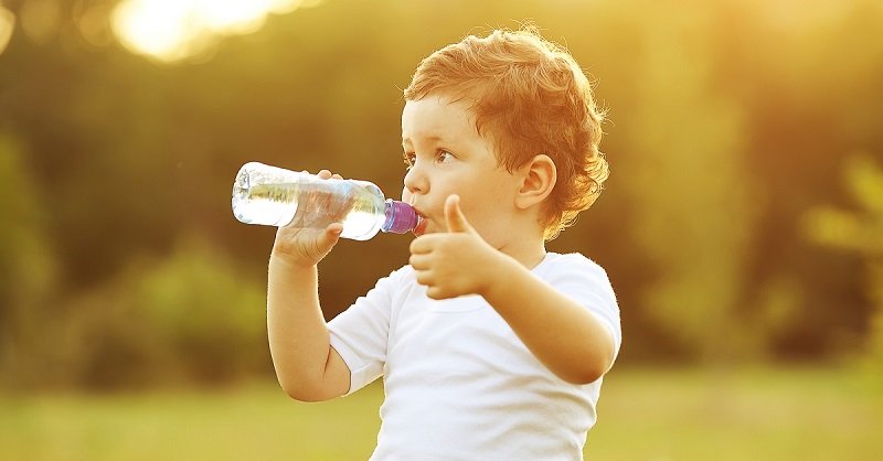 сколько нужно пить воды в день и зачем