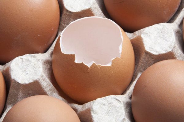 Для чего я собираю скорлупу от яиц и запекаю в ней особенные кексы