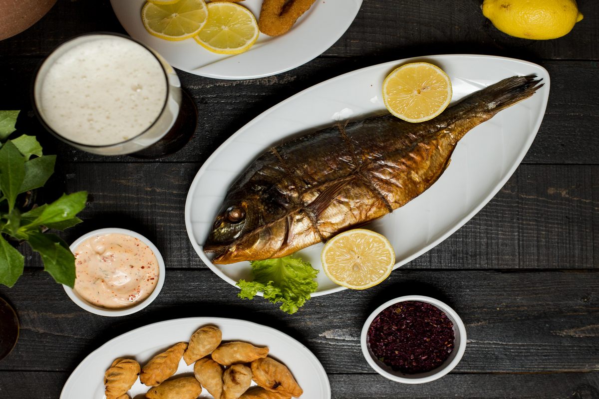 Без жирненькой скумбрии на столе Новый год не наступит: рыба холодного копчения Кулинария,Блюда,Гости,Деликатес,Праздник,Рыба,Скумбрия