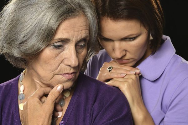 Мать воспитывала меня одна, я выросла и дала себе обещание, что никогда ее не брошу