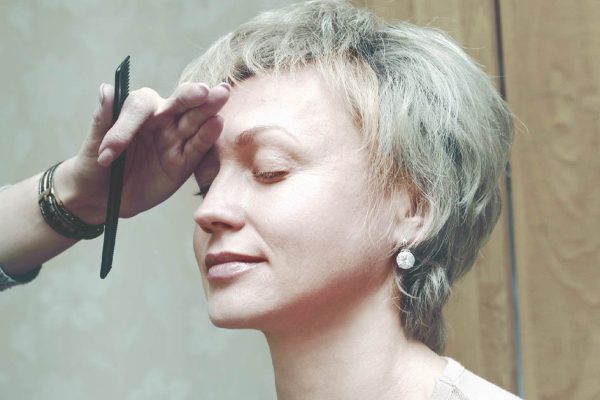 Прически, которые могут состарить до неузнаваемости