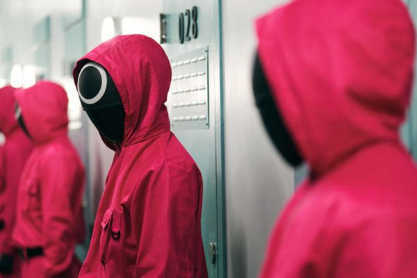 Тринадцатилетний сын посмотрел «Игру в кальмара» и объяснил, в чём смысл популярного сериала