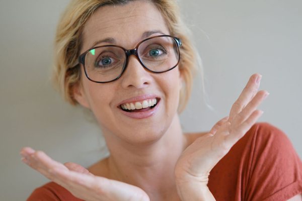 Когда я выходила замуж, то понимала, что у мужа есть бывшая жена и сын, но даже подумать не могла, что однажды они заявятся ко мне домой