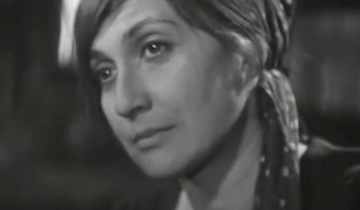 Актрису Софико Чиаурели в Тбилиси называли просто Софико, ее знали абсолютно все Софико, Чиаурели, стала, просто, актрисой, знали, Тбилиси, после, который, появилась, актриса, абсолютно, называли, Например, несколько, только, очень, фильм, другие, настоящим