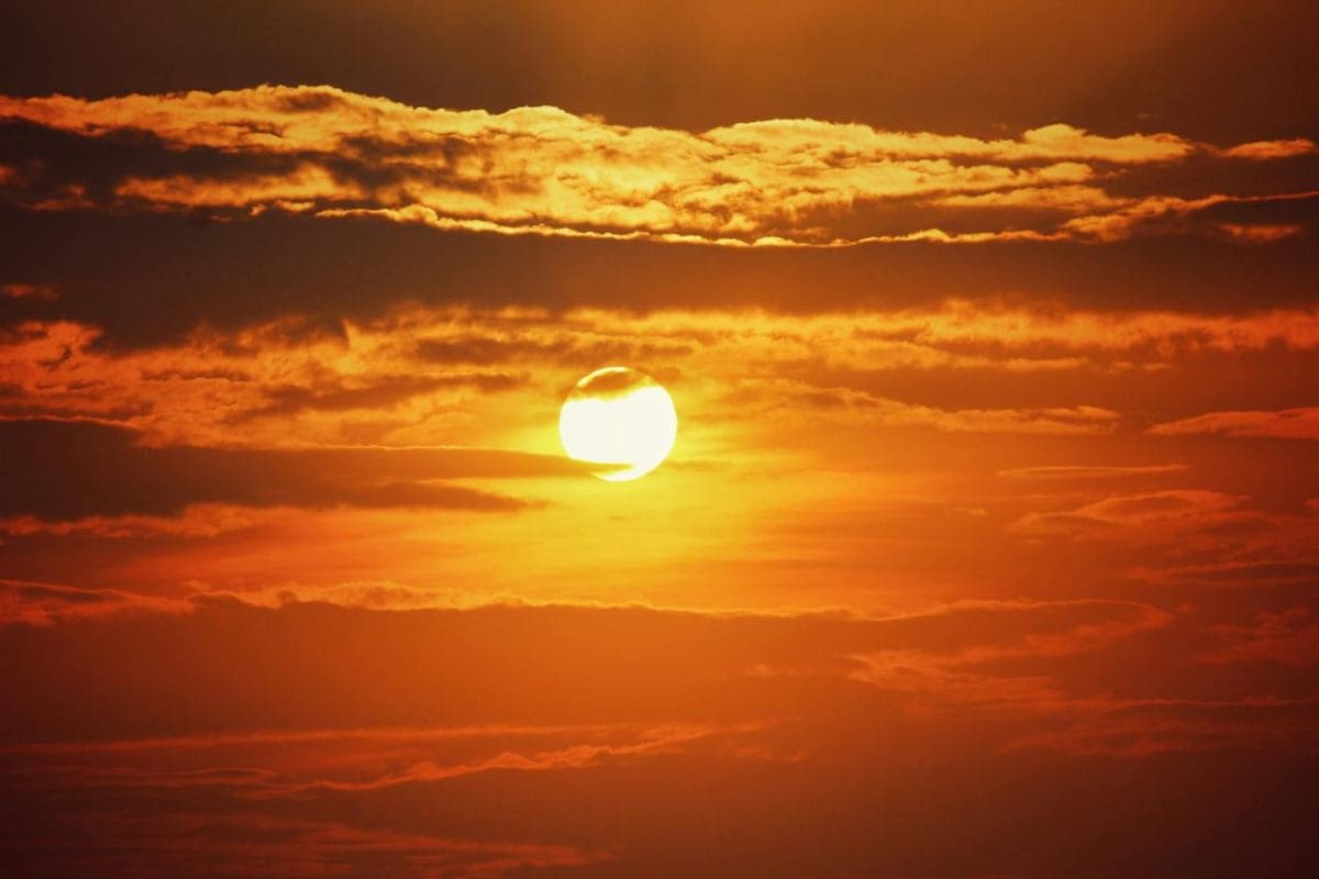 Солнечная активность сегодня несет большие перемены для человечества на ближайшие четыре года