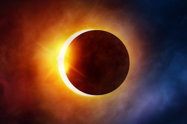 Что делать в день солнечного затмения