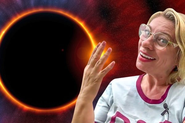 Сияющая Анжела Перл поведала, чего нужно ожидать от солнечного затмения 20 апреля 2023 года