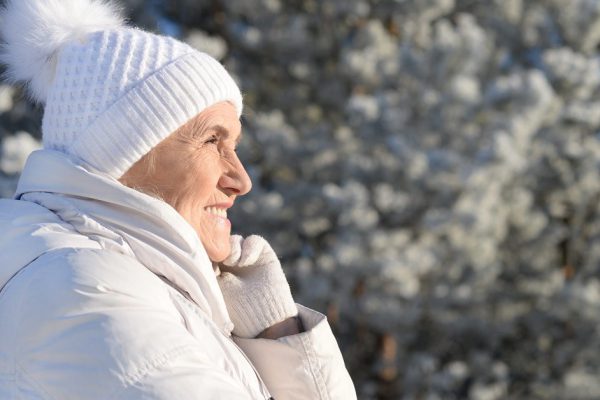 Хоть менять одежду каждые 5 лет мне не по карману, знаю нюансы, что помогут любую даму омолодить и представить в выгодном свете
