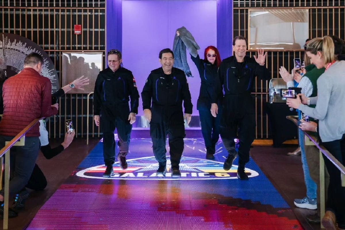 лина бороздина