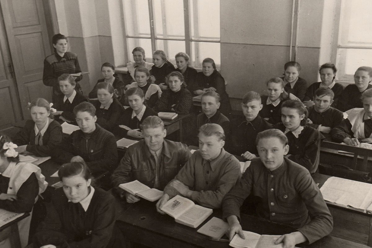 советские школьники