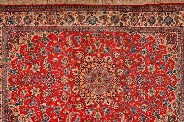 Кто и зачем придумал странные рисунки на коврах из Страны Советов