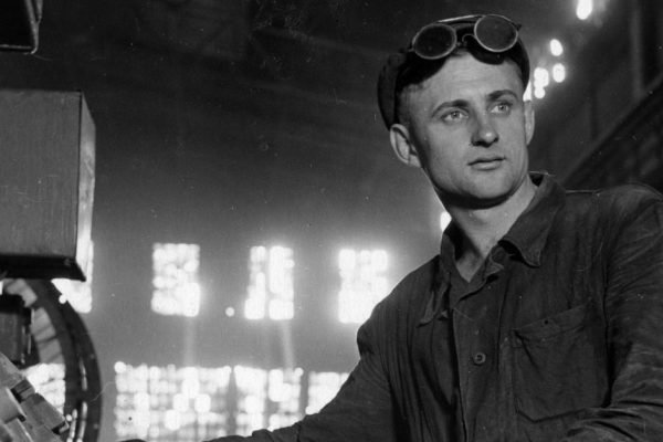 Кем и за чей счет строились заводы в СССР, информация к размышлению