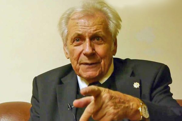 Профессор Иван Неумывакин утверждает: каждый может быть здоров, как космонавт!