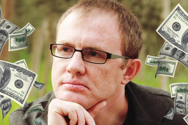 Считаю моветоном содержание женщины, но любимая зарабатывает сущие копейки