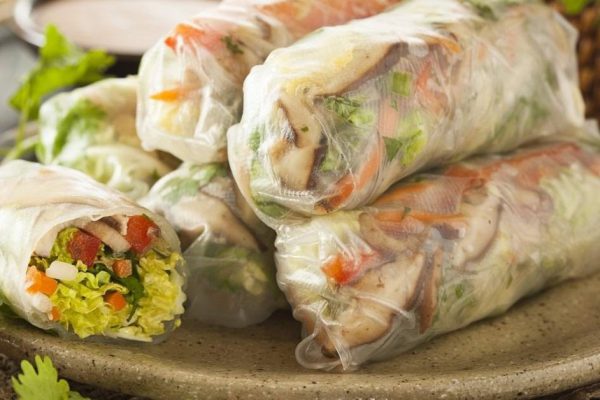 Healthy Vegetarian Spring Rolls with Cilantro Carrots and Cabbage