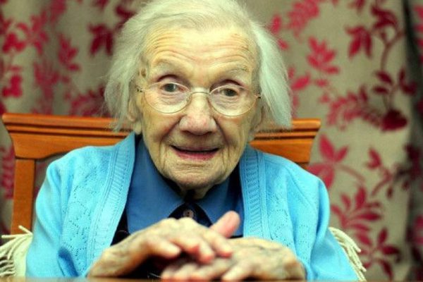 109-летняя долгожительница призналась, что всячески избегала мужчин, потому и прожила так долго