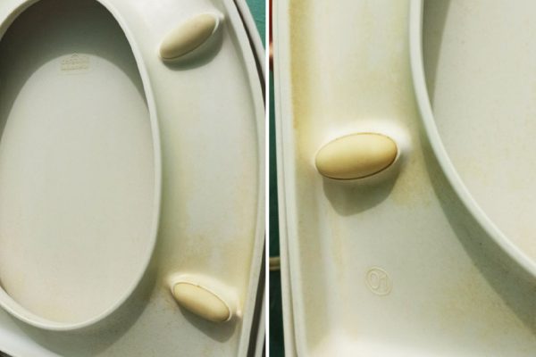 Желтизна растворяется и уходит, если применить это средство для отбеливания унитаза