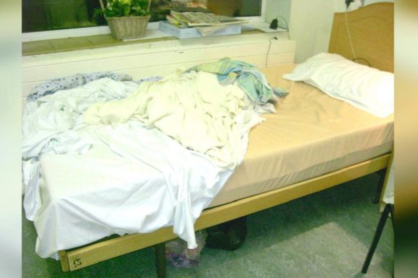 Для чего сгодятся старые простыни в хозяйстве