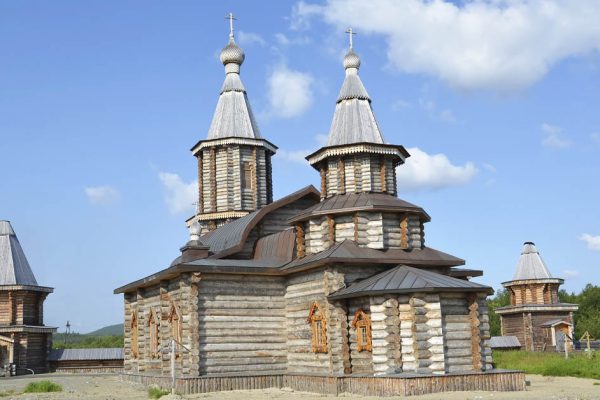 Чем отапливали раньше церкви, если в них не было дымоходов