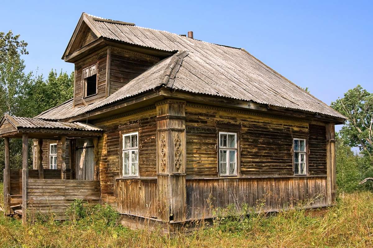 Фото сгоревшего дома в деревне