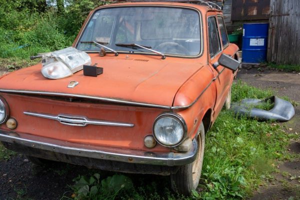 Для чего в «Запорожце» был предусмотрен этот загадочный лючок, который так поразил Джереми Кларксона