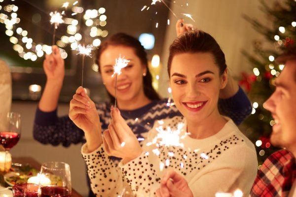 На старый Новый год все собрались у меня дома, но после того вечера дети больше не желают меня видеть