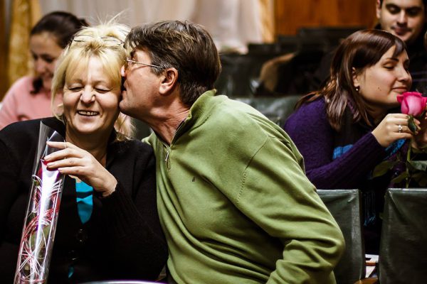 Что поможет зрелой женщине легко получать комплименты и другие сообщения от молодых мужчин