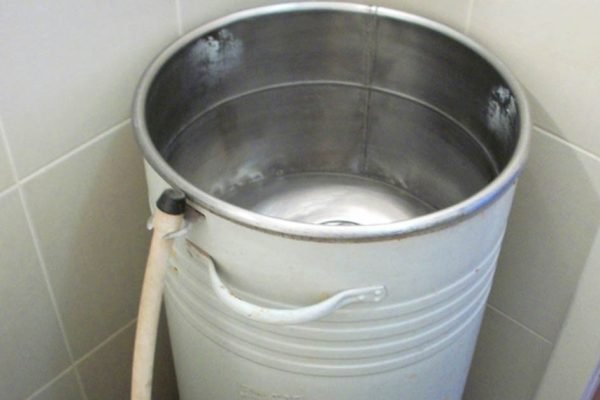 Помню, как родители впервые притащили домой неведомый агрегат под названием «Волга-8», тогда я думал, что это космический корабль