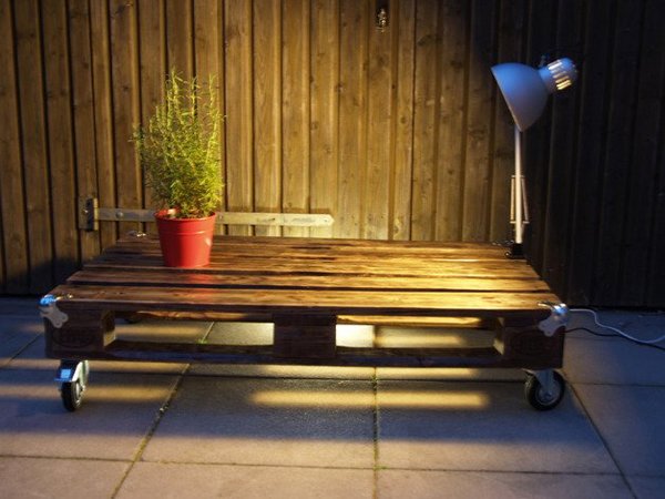 журнальный столик