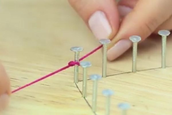 Они забили пару десятков гвоздей в доски… Теперь я хочу сделать то же самое!