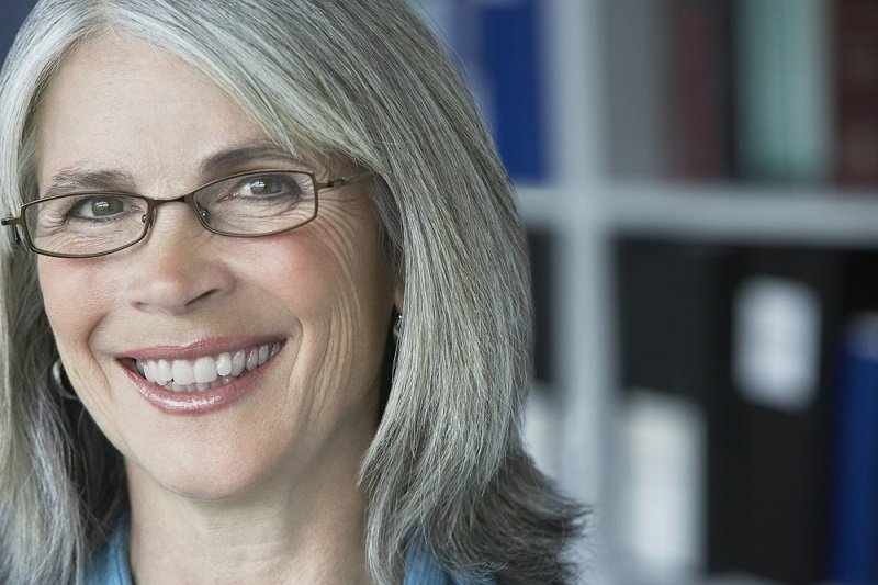 стрижки волос для женщин за 50