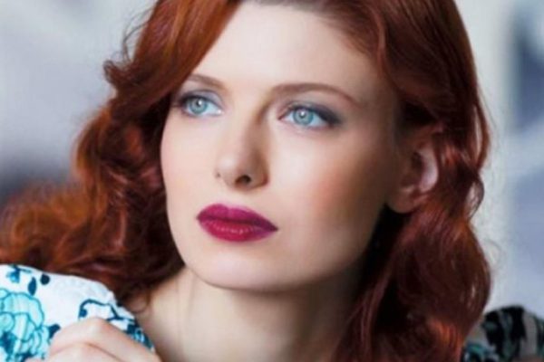 Чем живет актриса Эмилия Спивак, что в 39 лет без детей и не замужем