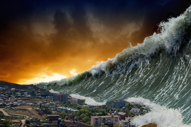 сильное цунами