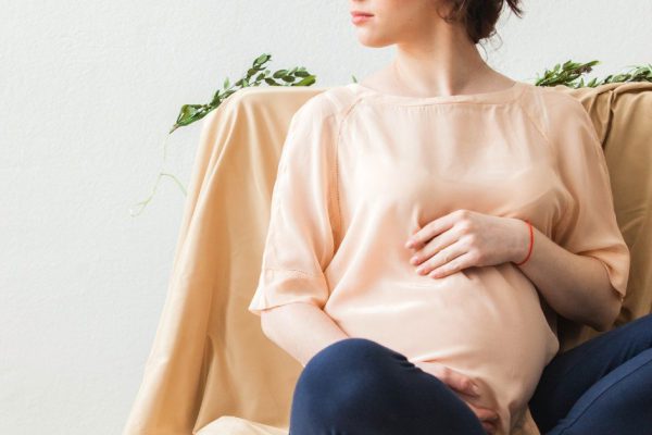 Прекратила жевать сухую гвоздику после визита к грамотному специалисту