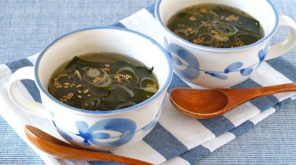 Повысь защитные силы организма: полезный суп из пшена и чеснока!