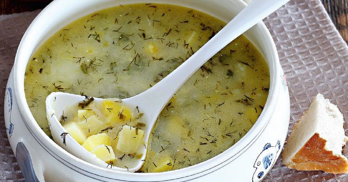 Суп с укропом. Суп с картошкой. Суп картофельный вегетарианский. Суп из молодого картофеля.