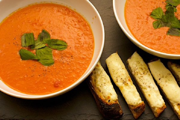 Роскошный томатный суп «Pappa al pomodoro». Любимый рецепт Софи Лорен!