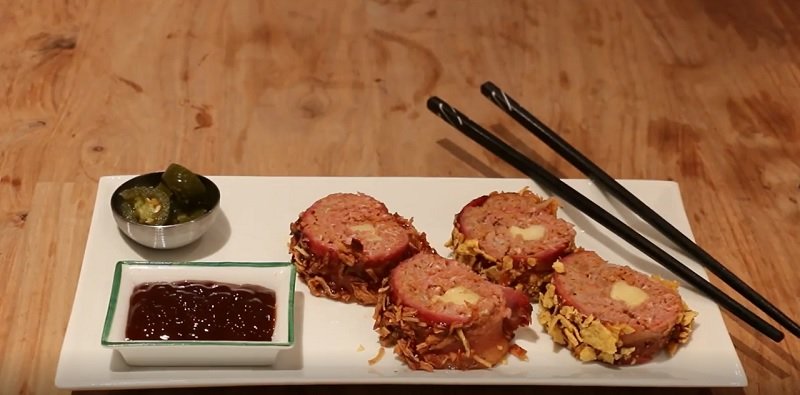 суши с мясом