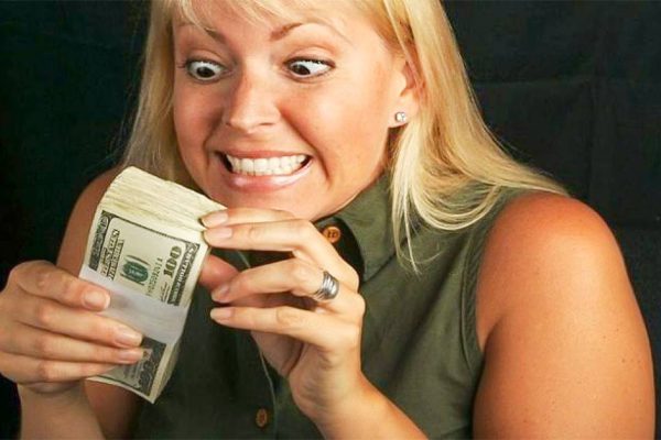 Почему жадность ходит с бедностью в обнимку